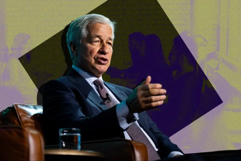 1766764875-dont-bring-this-to-meetings-jamie-dimon-1225-g2219900147-1167057921.jpg