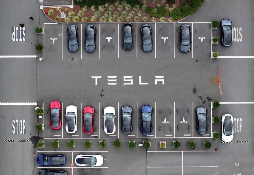 tesla-california-getty.jpg